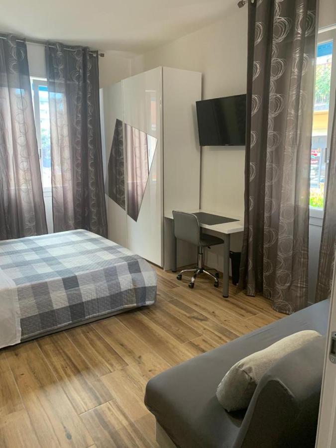 Nibu Appartamenti - Appartamento Centrale Comodo A Tutto, Anche A Villa Chiara Casalecchio Di Reno Kültér fotó